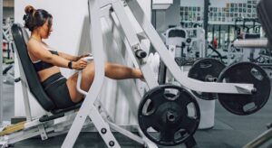 women leg press